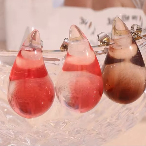 ▪️Transparent Red Resin Waterdrop Earrings - Picture 6 of 15